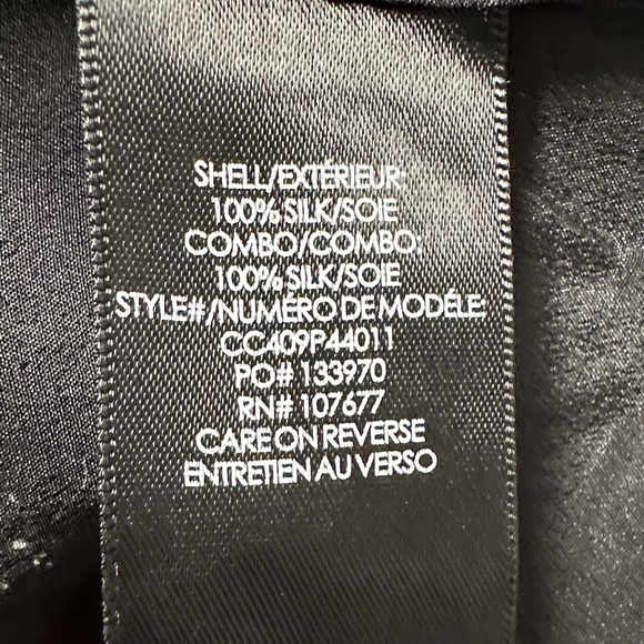 Alice + Olivia Willa Floral Print Silk Placket Blouse Top Size L - Picture 9 of 9